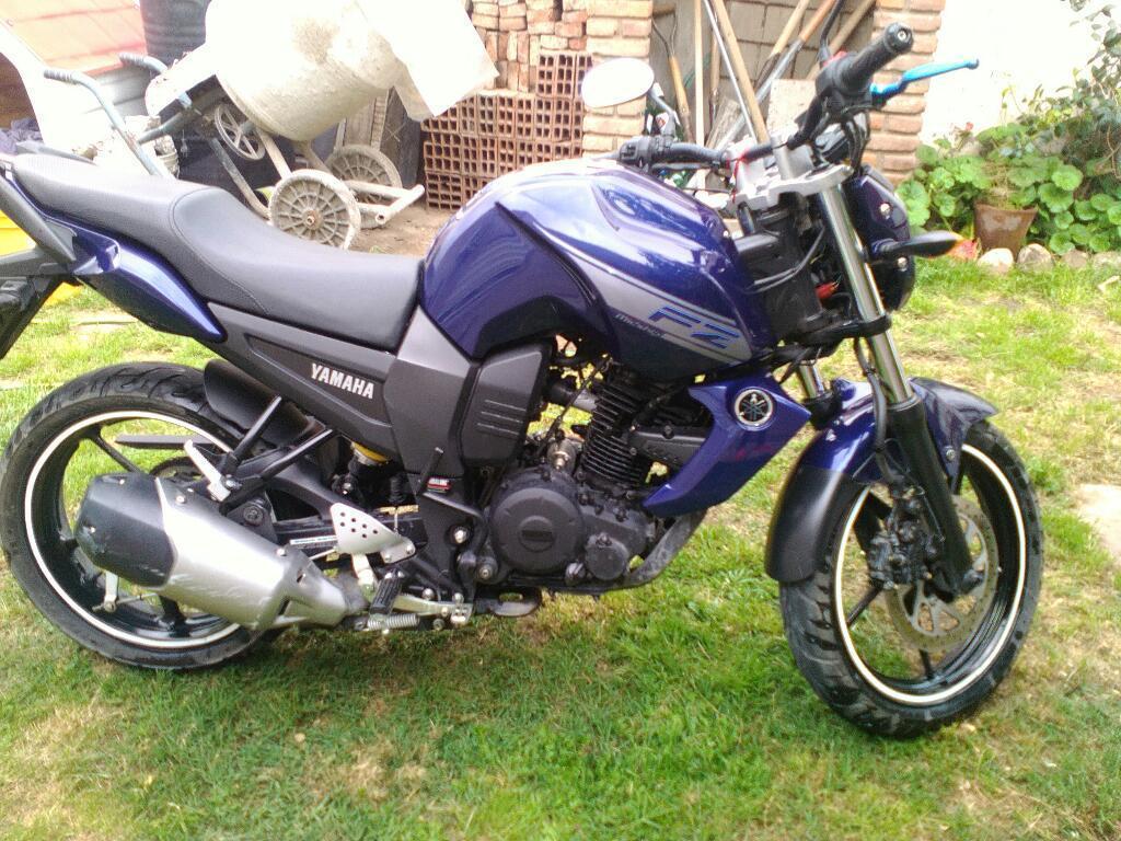 Vendo Moto Fz