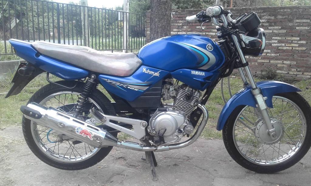YBR MODELO 2014 IMPECABLE TODOS LOS PAPELES, LE FUNCIONA TODO ALA MOTO, VENDO o PERMUTO x MENOR VALORPLATA AMI FAVOR