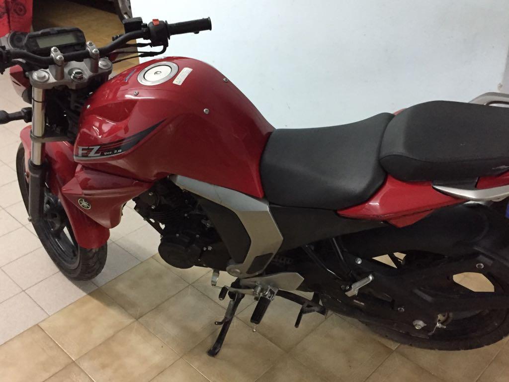LIQUIDO Yamaha FZ 16 2.0, inyección, 2015
