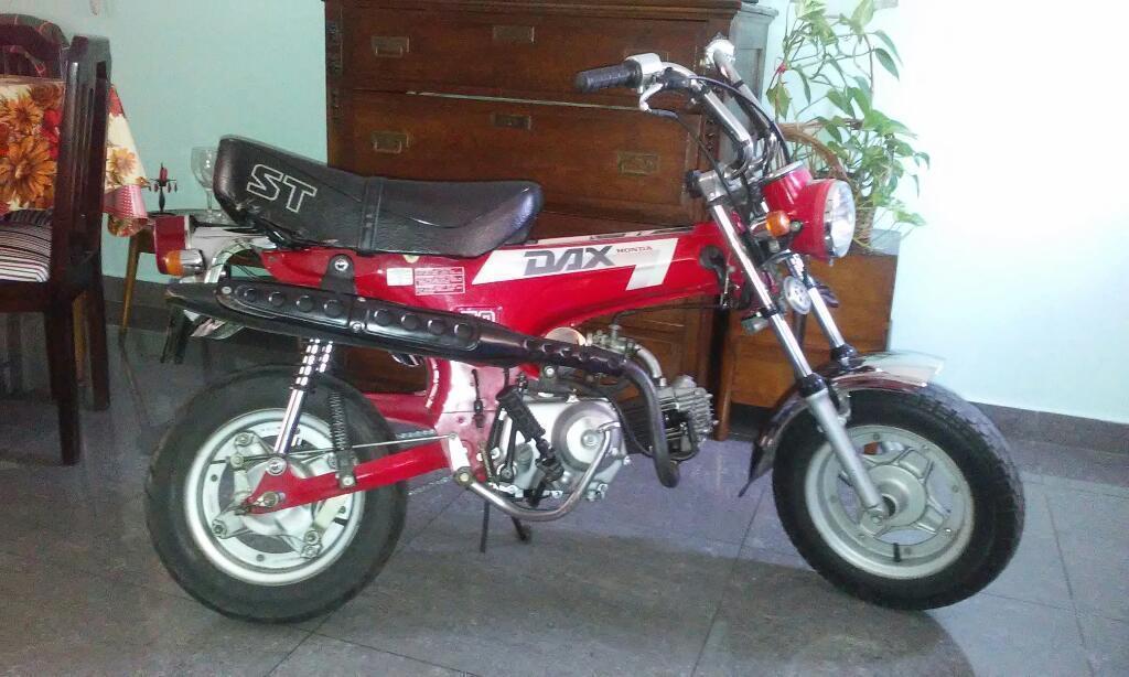 Honda Dax St 70 Japonesa