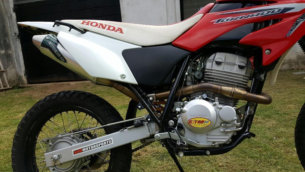 Vendo Honda Tornado