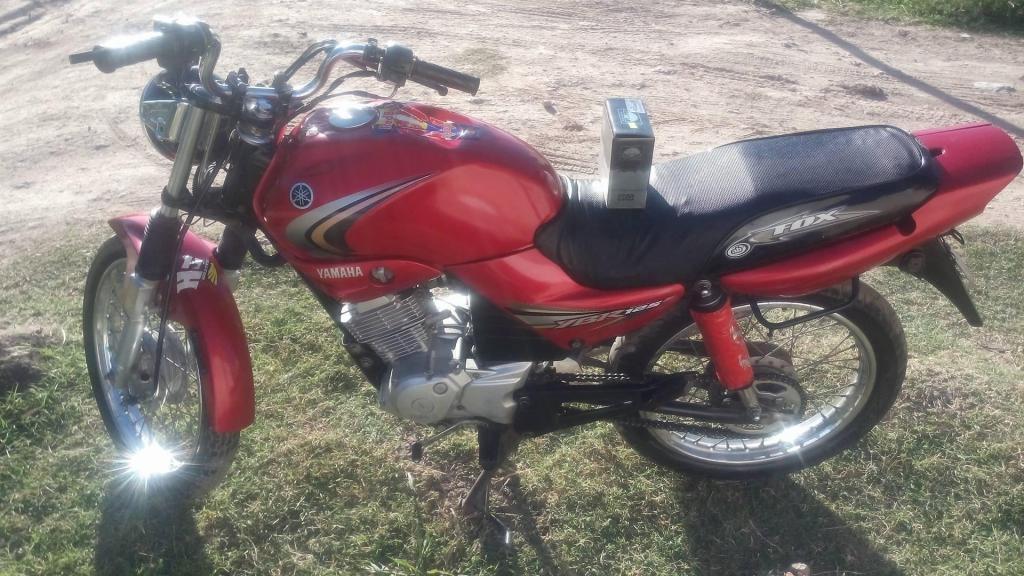 Yamaha YBR 125 Modelo 2011 x 1 mes no es 2012