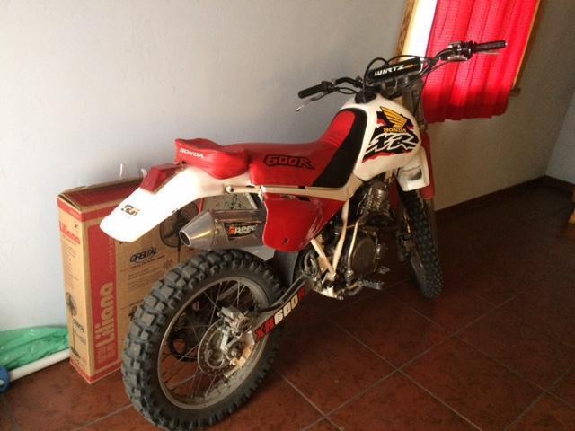 HONDA XR 600R EXCELENTE ESTADO