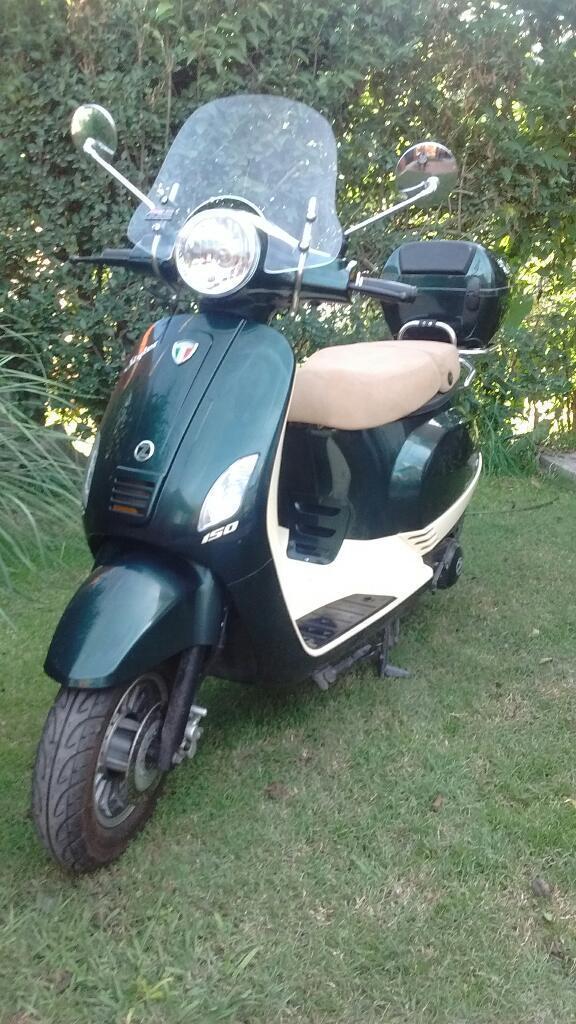 Zanella Styler 150, 1400 Km. Impecable