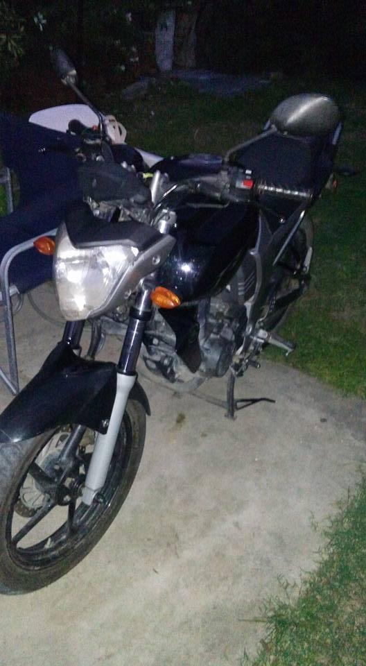 VENDO YAMAHA FZ 16 !!