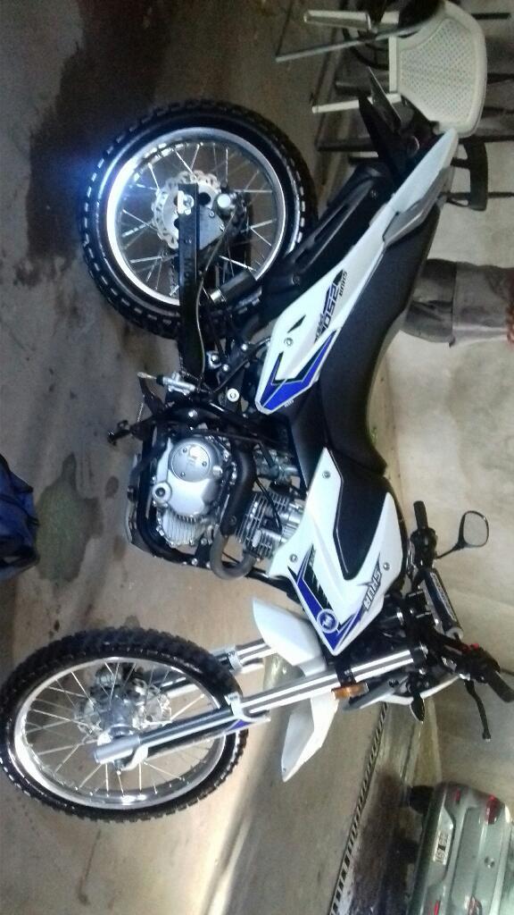 Vendo Motomel 250
