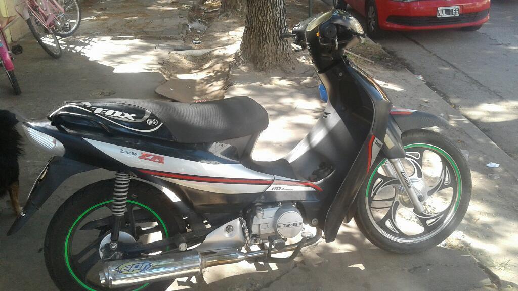 Vendo Moto Modelo 2013 Todos Los Papeles