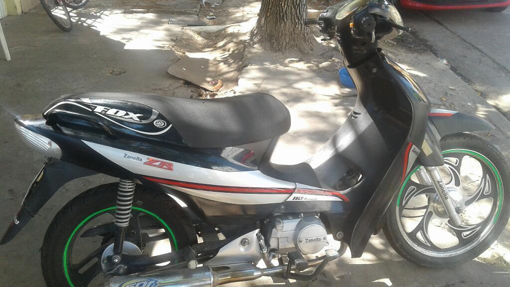 Vendo Moto Modelo 2013 Todos Los Papeles