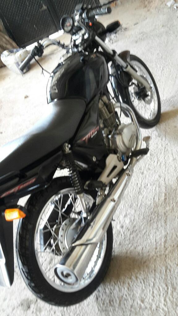 Vendo Cg Titan 2013