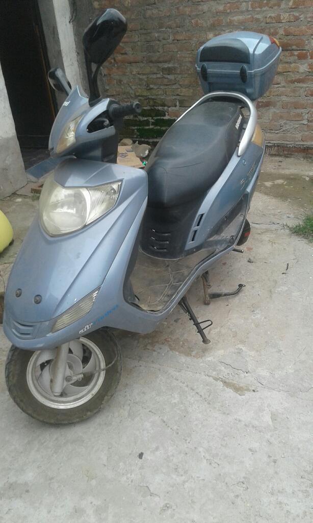 Vendo Moto