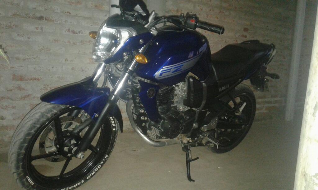 Vendo Yamaha Fz Modelo 2015 Efectivo