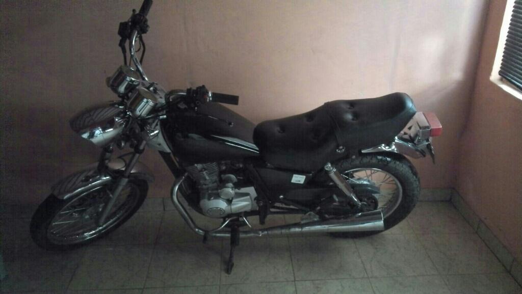 Vendo O Permuto Moto