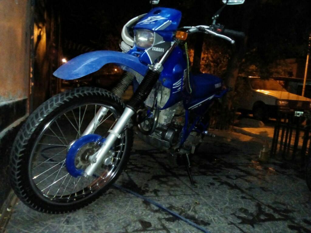 Vendo Moto Yamaha Xt 225