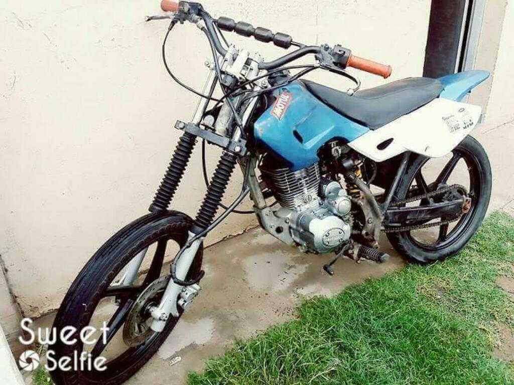 Vendo O Permuto Motomel X3m 125