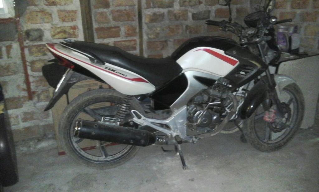 Vendo Zanella Rx 200