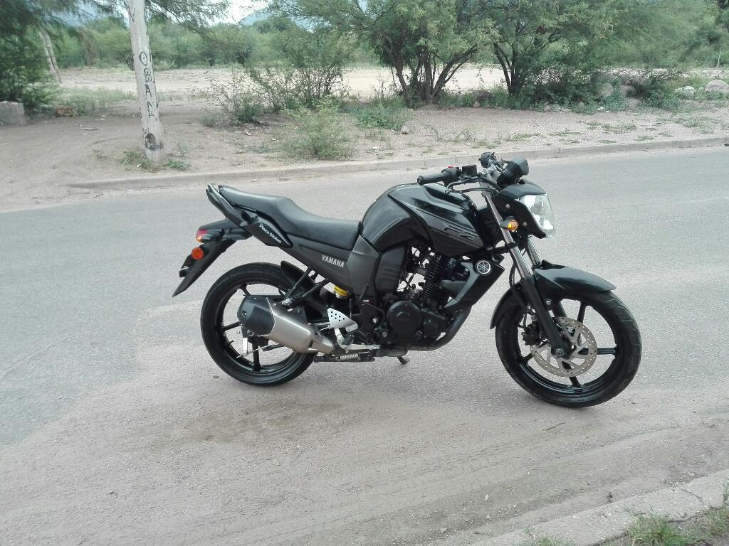 Vendo Fz 2014 en Buen Estado sin Detalle