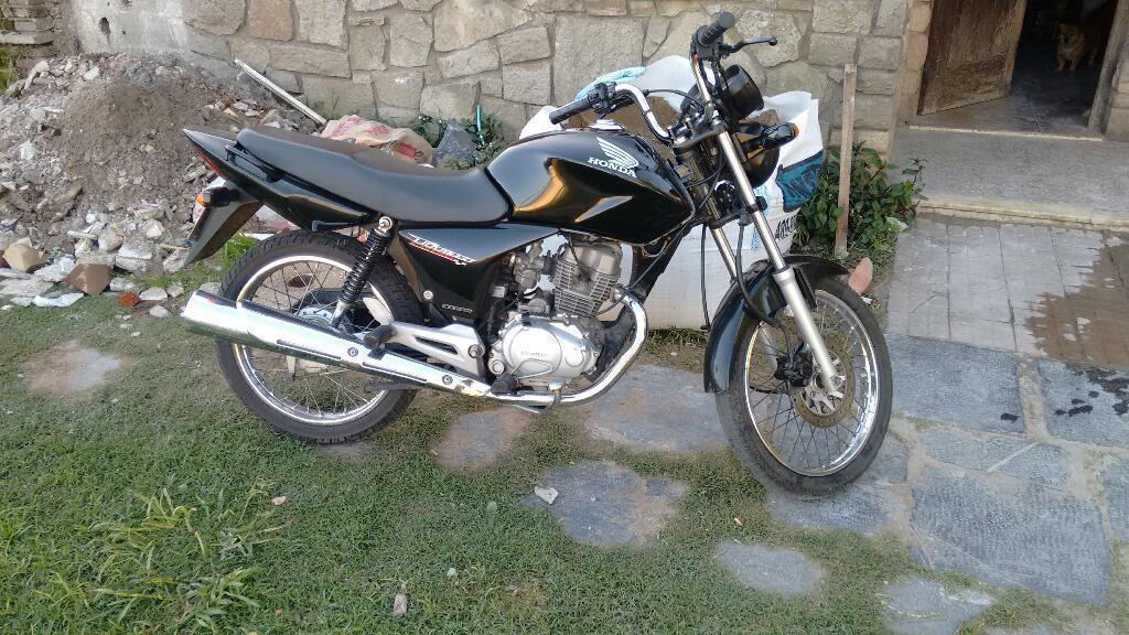 Vendo Honda Cg Titan en Excelente Estsdo