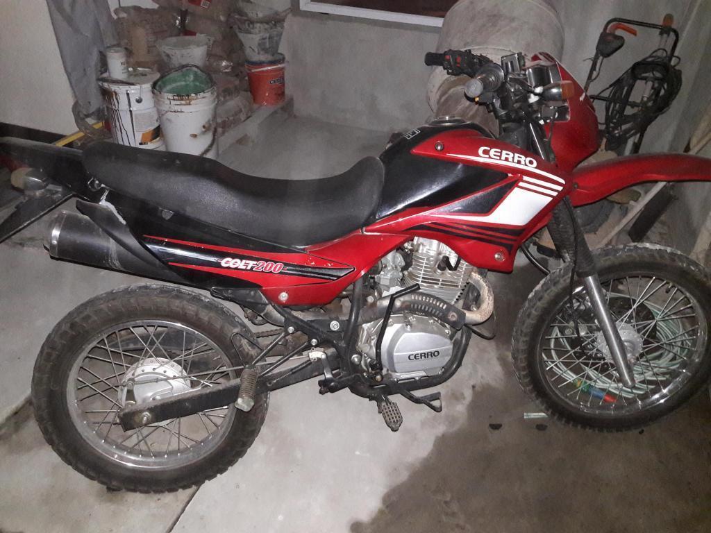 vendo moto cerro colt 200