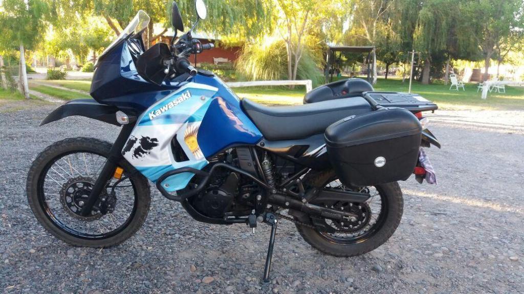 KLR 650 IMPECABLE 2012
