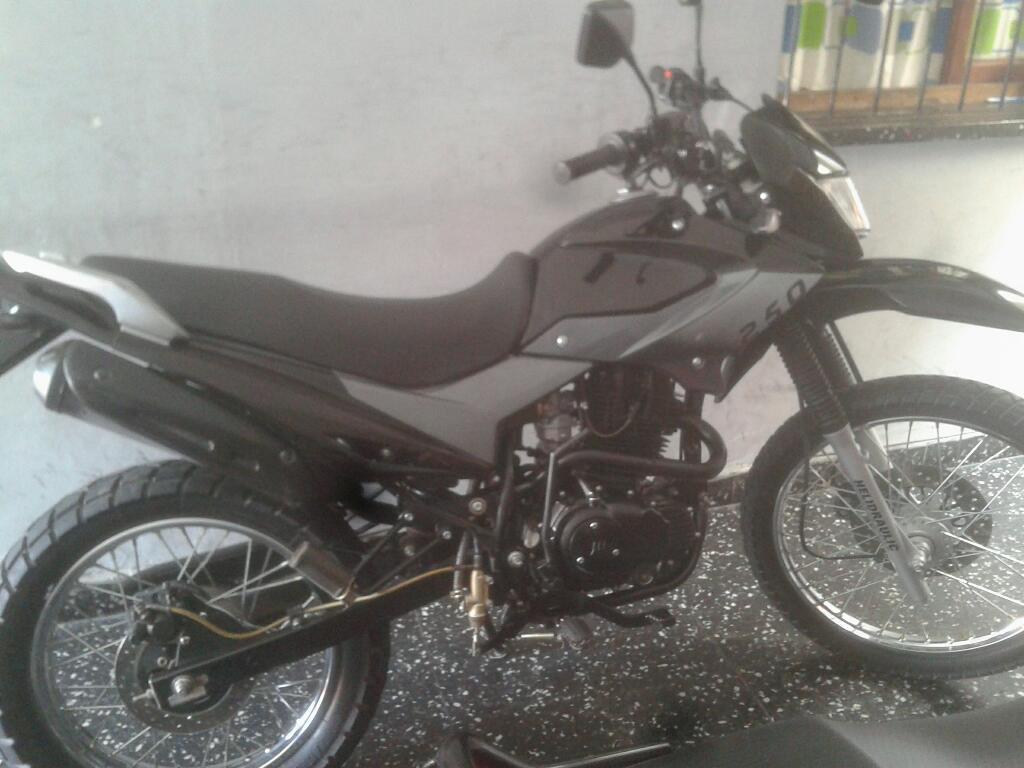 $29600 Motomel Skua 250cc Linda