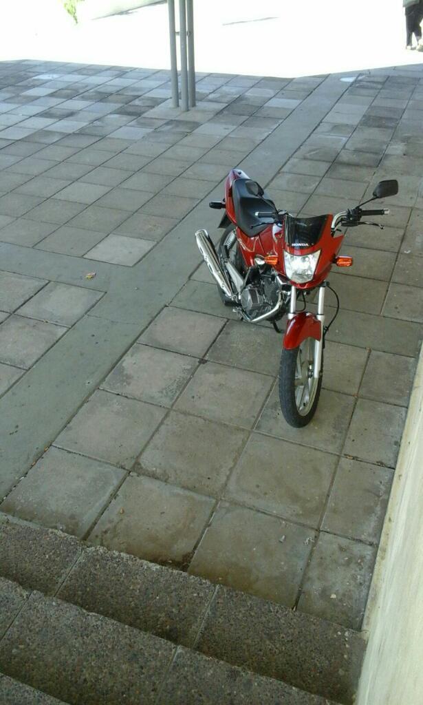 Vendo Honda Storm 125cc