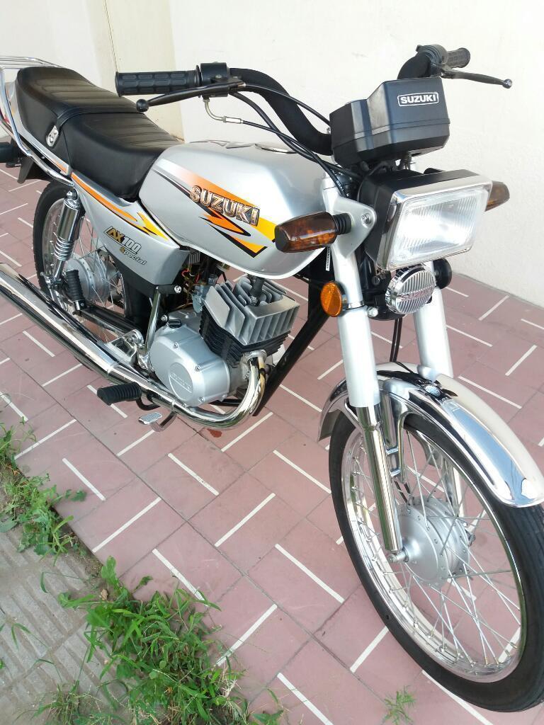 Suzuki Ax100 2013 Impecable 9900km