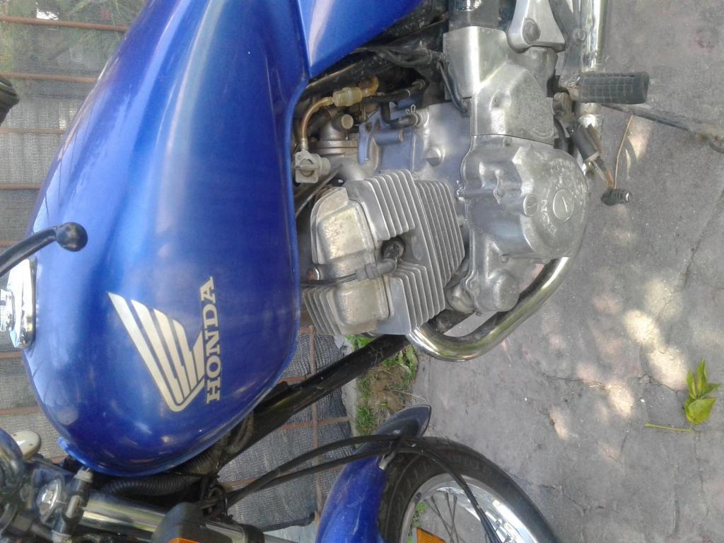 Exelente Moto