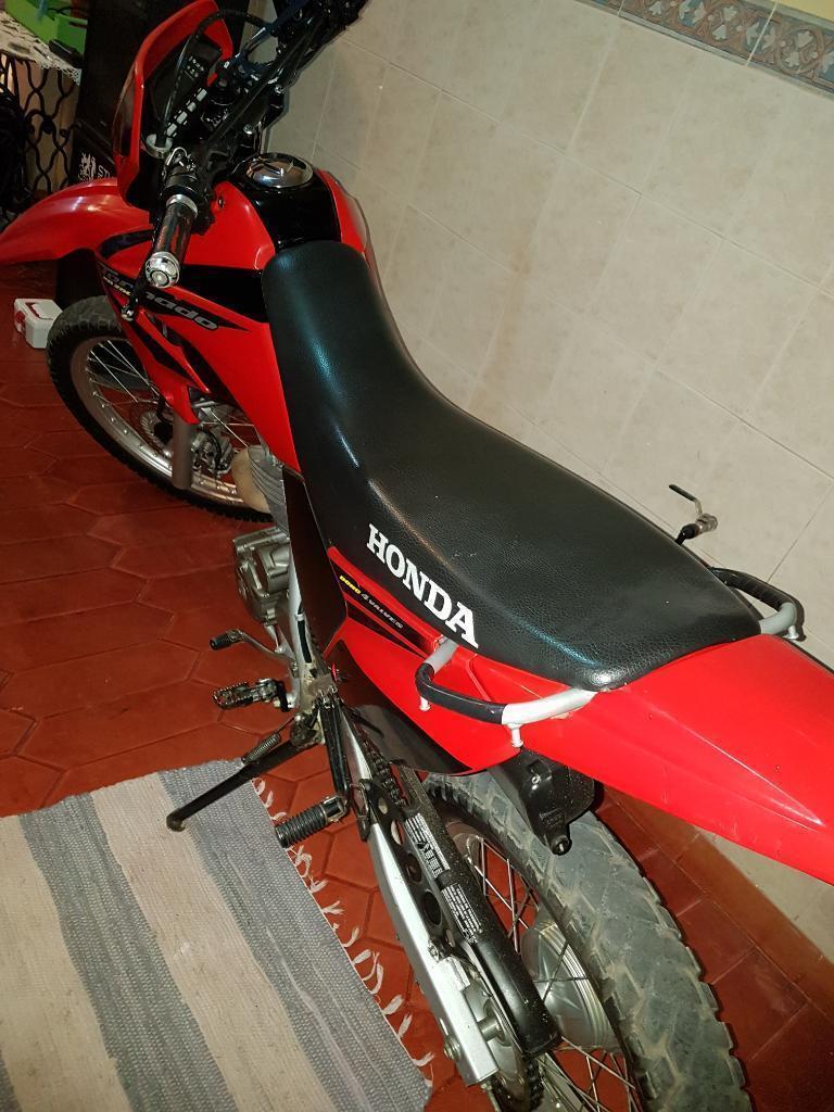 Vendo Honda Tornado 2013