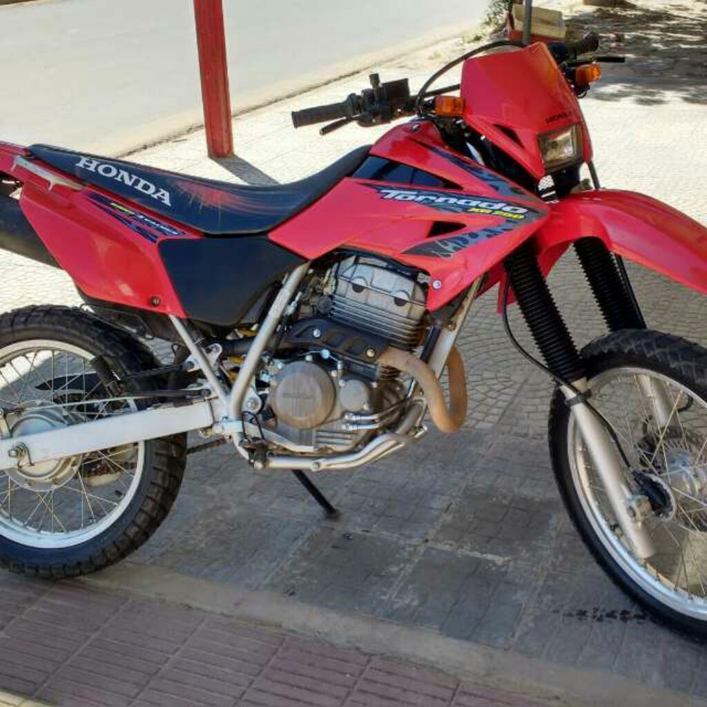 Vendo Honda Tornado