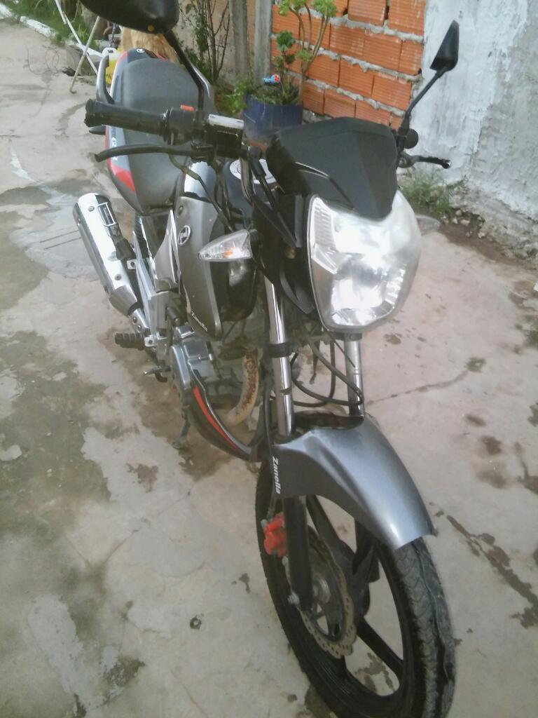 Moto Zanella Rx150r