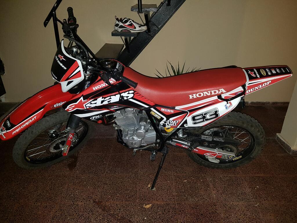 Vendo Honda Tornado 250