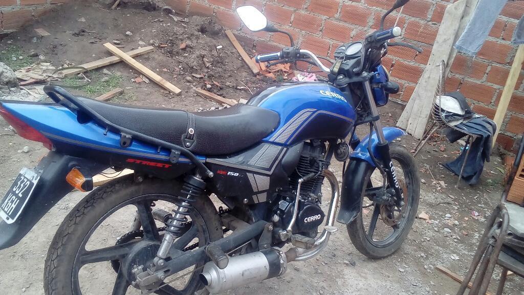 Vendo Moto por Viaje