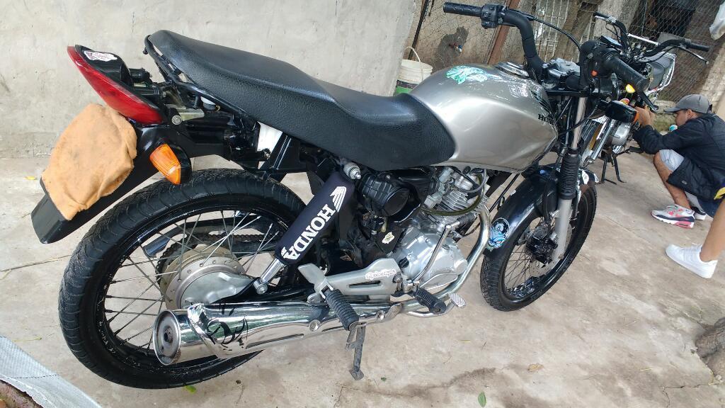 Permuto por Inflables Cg Honda 125
