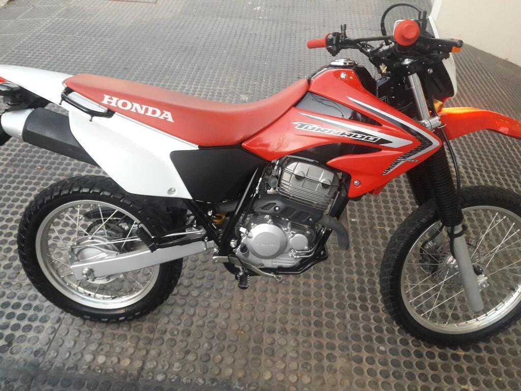 Vendo Tornado 2014 9.400 Km Impecable!!