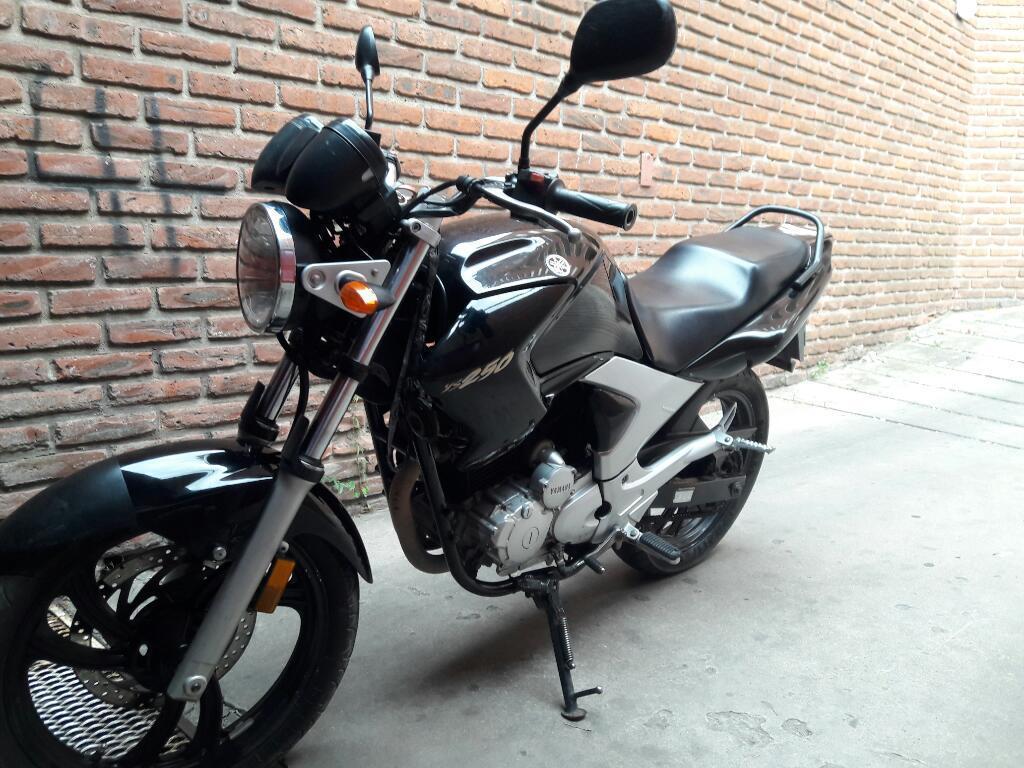 Yamaha ybr 250 mod 2011