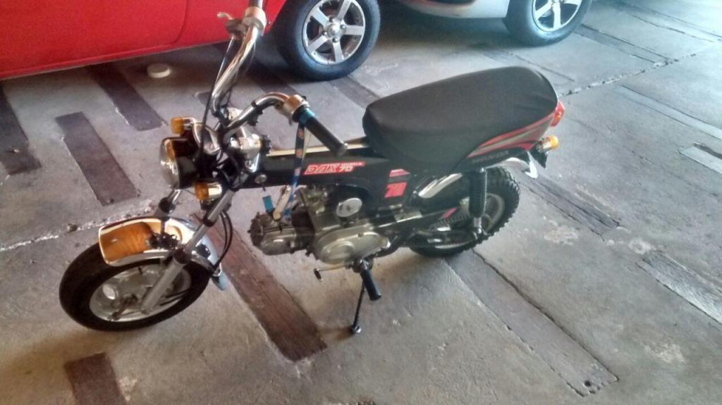 Vendo Honda Dax 70 cc JAPONESA mod 92 con 20.000 km LLAMAR 03583 15434732 no sms