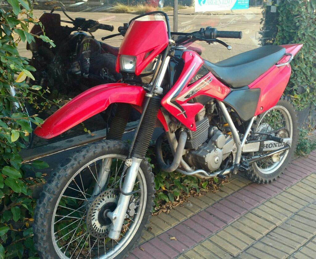 Vendo Honda Tornado con Documentacion