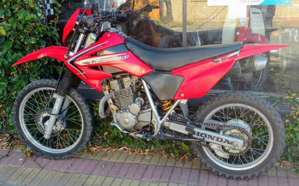 Vendo Honda Tornado con Documentacion