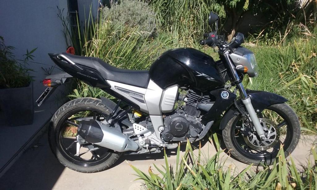 VENDO MOTO YAMAHA FZ16