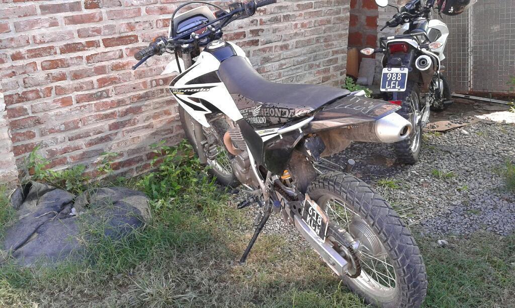 Vendo O Permuto Tornado 2014