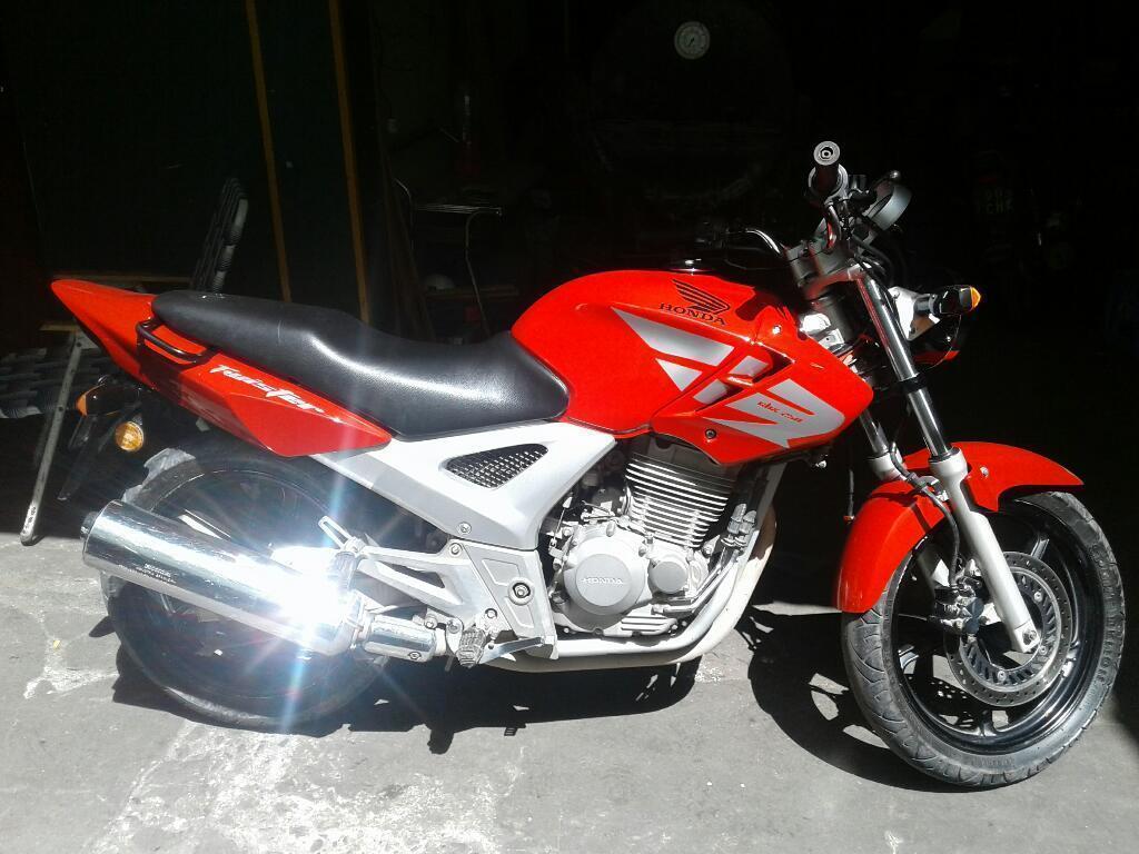 Honda Twister 250 2013