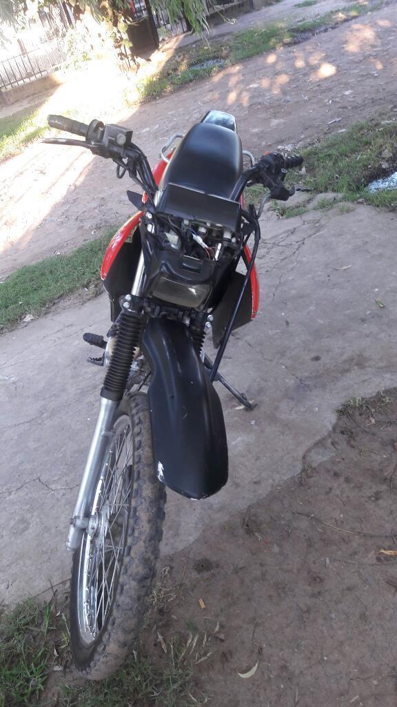 Vendo O Permuto Skua 150