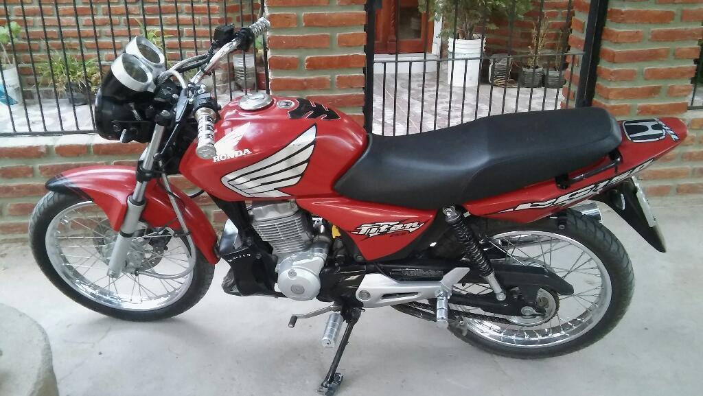 Vendo Honda Titan 150