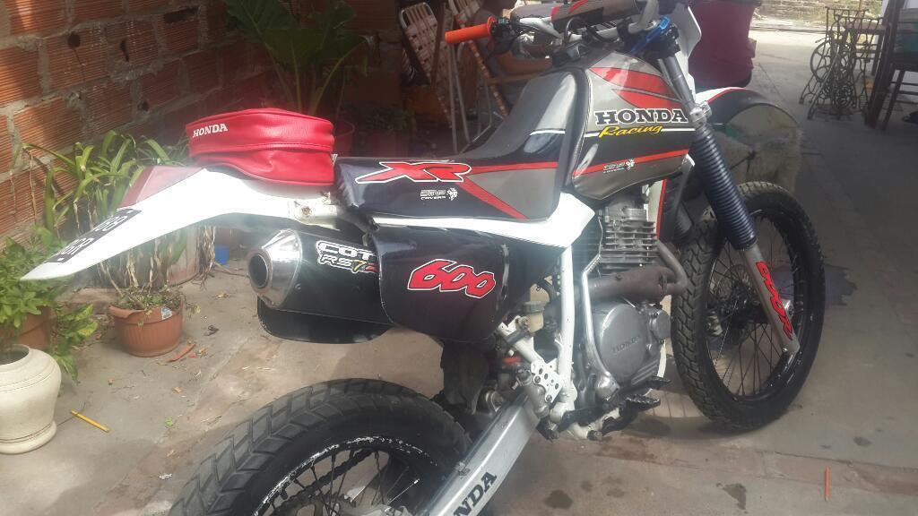 ¡¡vendo O Permuto!!..xr 600..muuy Buena