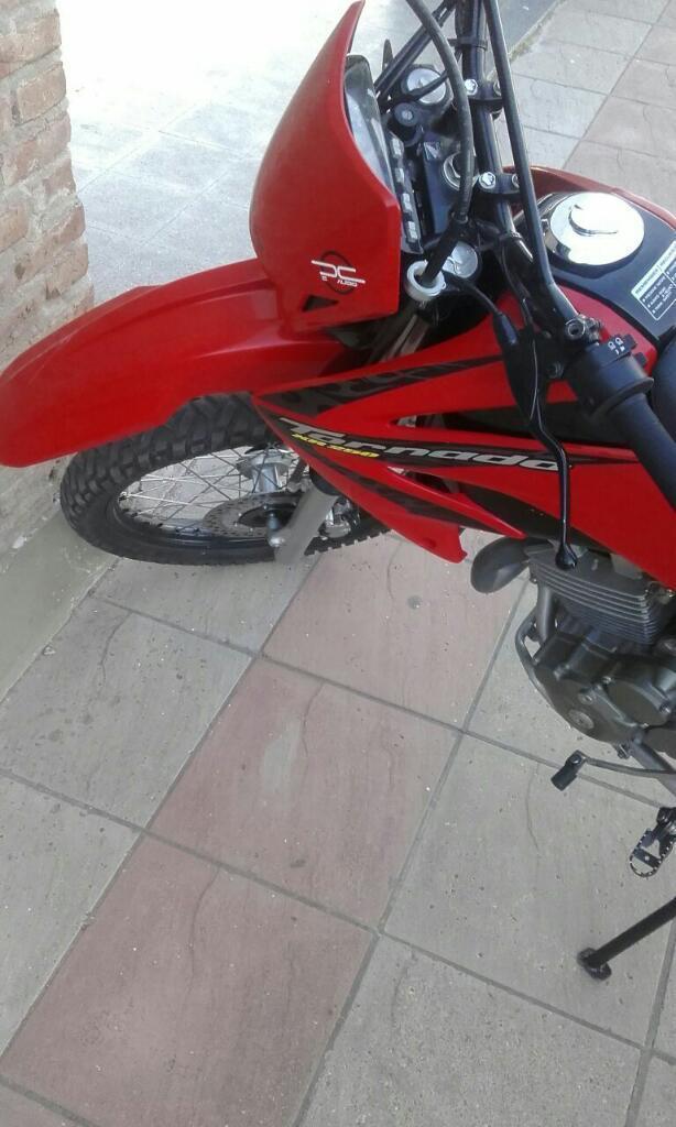 Vendo Honda Tornado