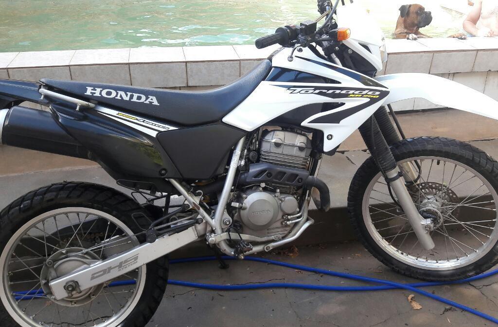 Honda Tornado 2008