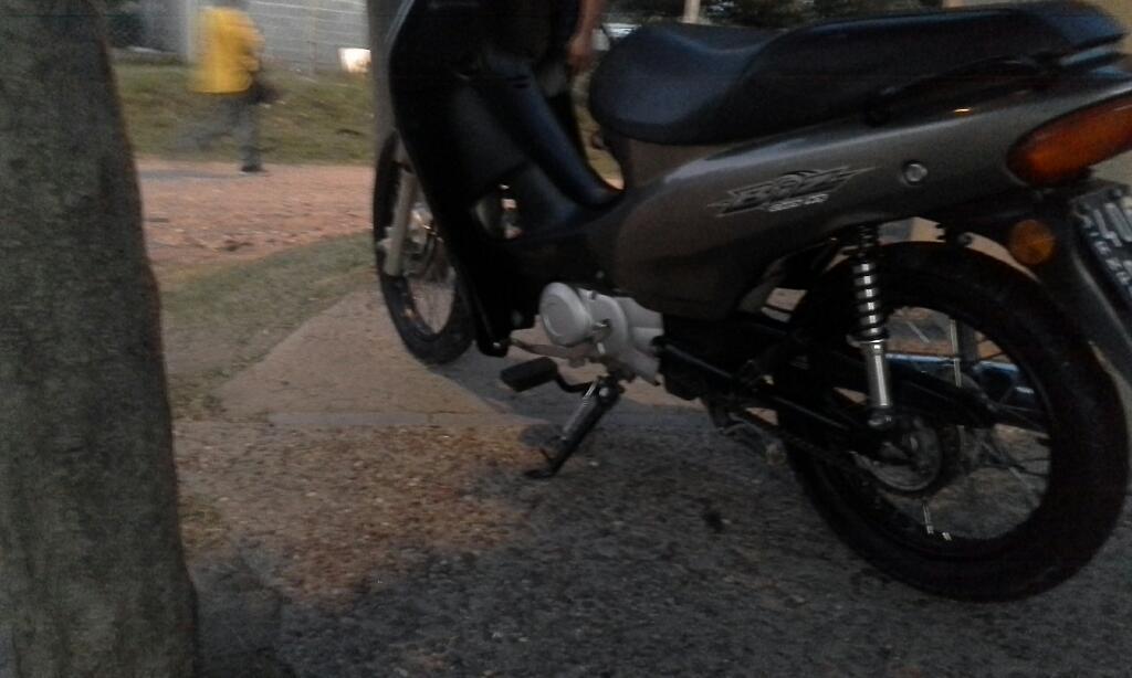 Vendo Honda Biz 105cc