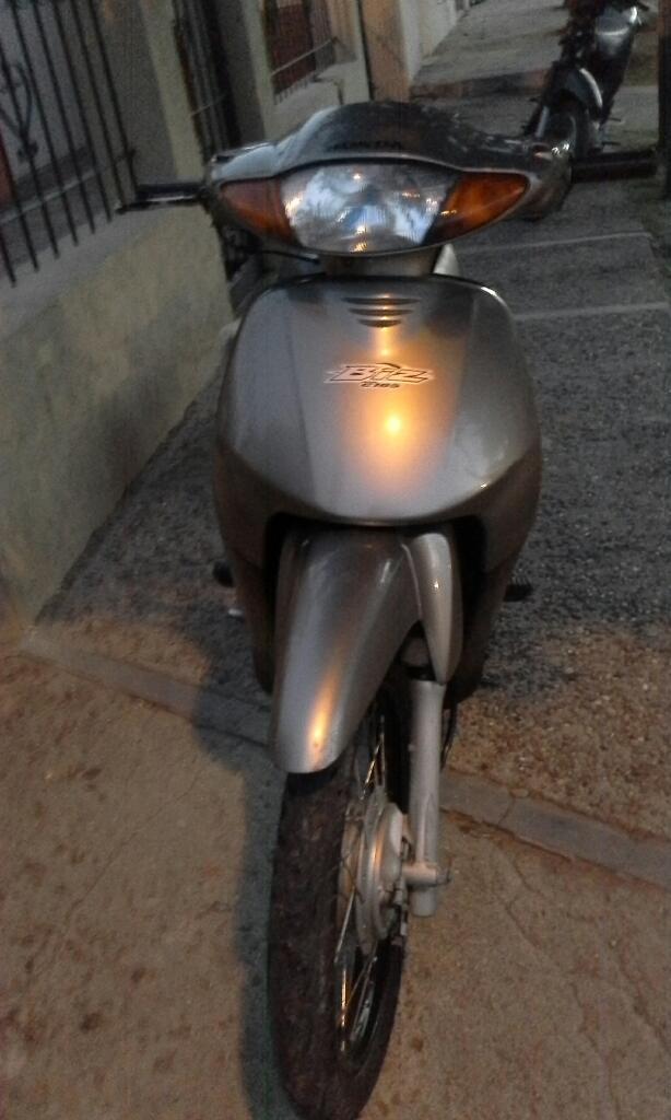 Vendo Honda Biz 105cc
