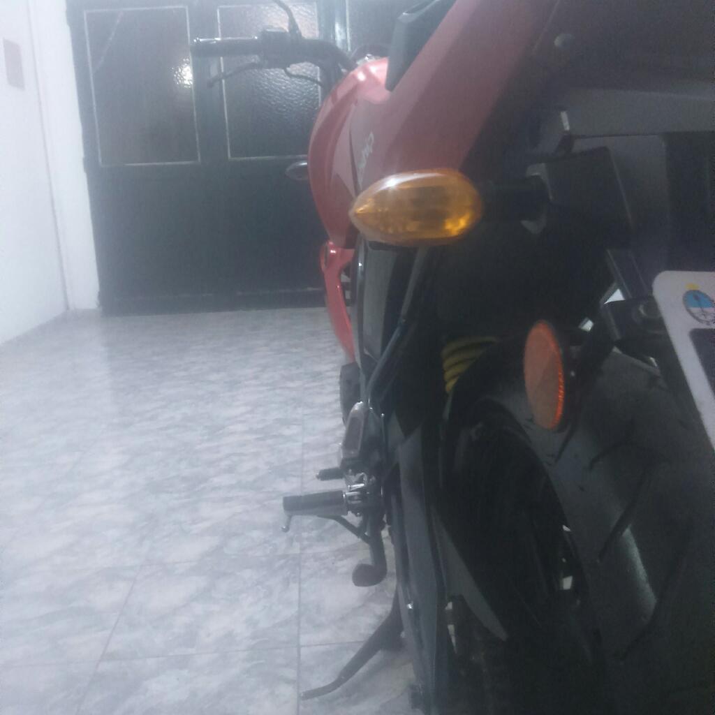 Yamaha Fz16