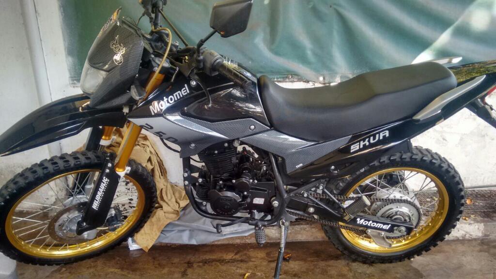 Vendo Moto !!!